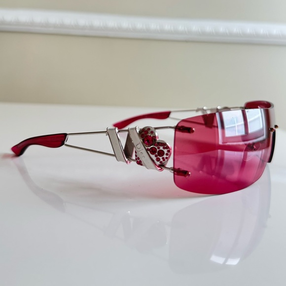 LIKE NEW 🍒 DIOR RARE HEART CORE RIMLESS CRYSTAL PINK SUNGLASSES - Picture 8 of 12